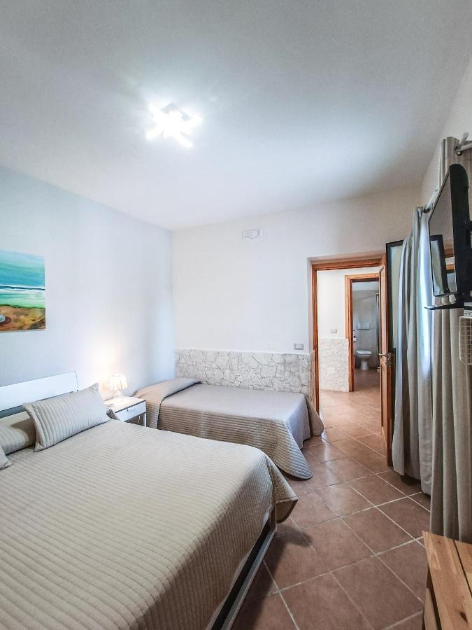 Il Giunco B&B Весте Екстериор снимка